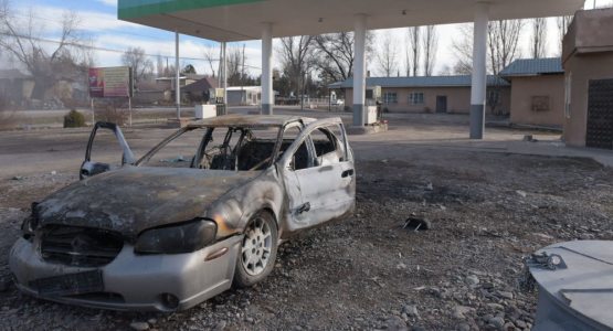 Президент ҳоким ва полиция бошлиқларини ишдан бўшатиш ҳақида топшириқ берди