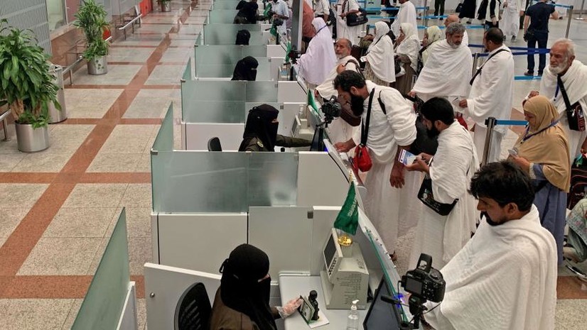 Саудия Арабистони 14 нафар ўзбекистонлик зиёратчини депортация қилди