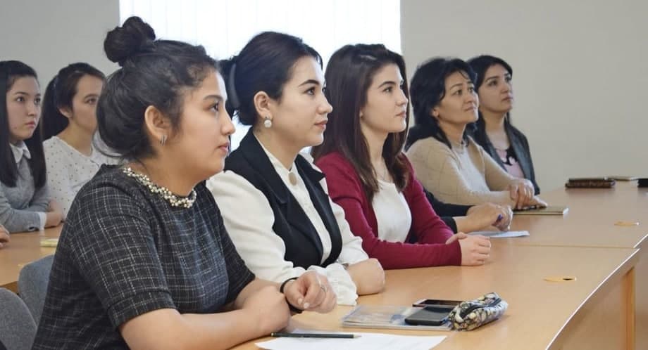 Хотин-қизлар учун 500 та давлат гранти берилади