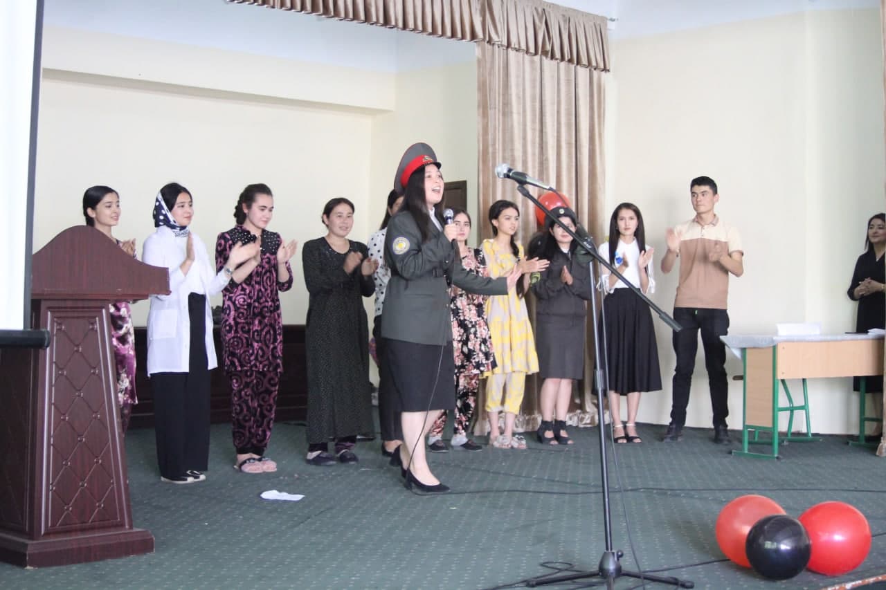 «Уруш номинг ўчсин жаҳонда» номли маънавий-маърифий, кўнгилочар тадбир ўтказилди