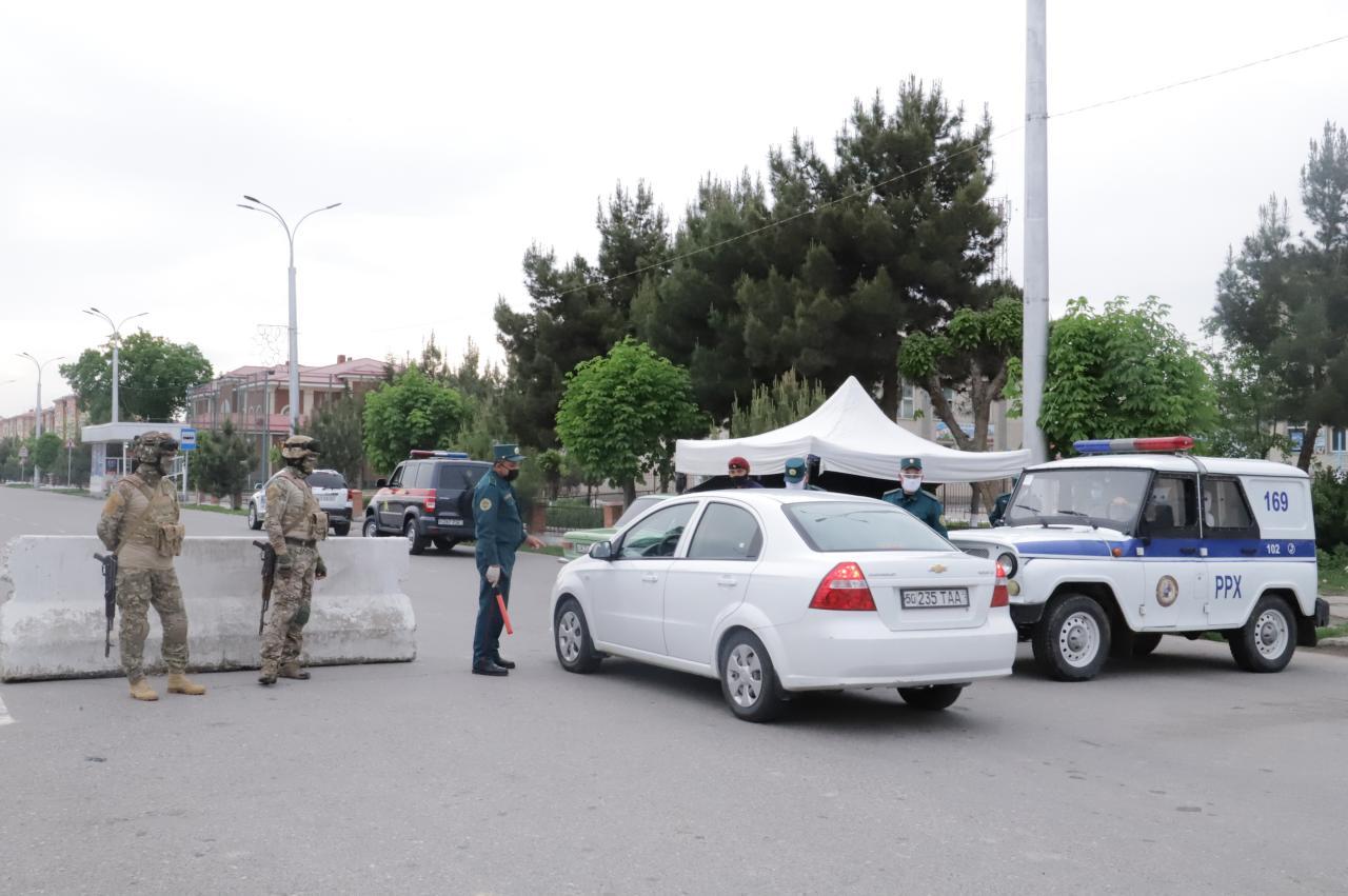 Карантин қонунсизлик дегани эмас: жарима майдонига қўйилган автомобиллар қўйиб юборилиши керак