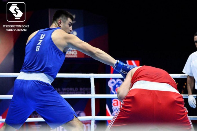 Bahodir Jalolov raqibini 1-raunddayoq nokautga uchratib, Jahon chempionati yarim finaliga yo‘llanmani qo‘lga kiritdi.