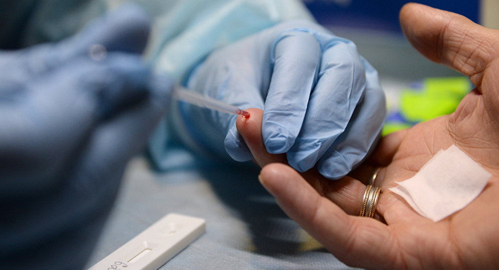 Uch oydan ortiq vaqt mobaynida chet elda bo'lgan O'zbekiston fuqarolari tezkor sinovdan o'tishlari shart.