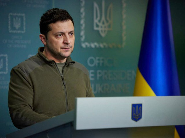 Зеленский Путин билан музокарага тайёрлигини айтди