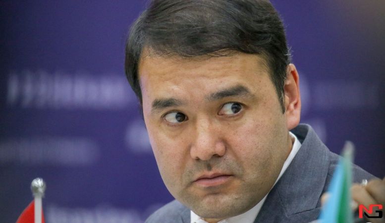 Кушербоев ҳайратда! У Ангрен нефть базаси қаердан пайдо бўлиб қолганига қизиқяпти