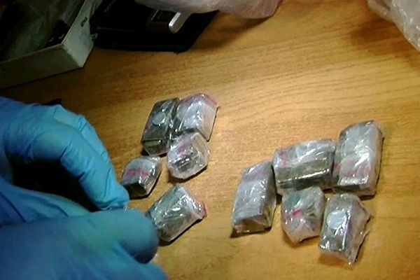 ДХХ Наманган ва Андижонда гиёҳвандлик савдоси билан шуғулланувчи фуқароларни қўлга олди