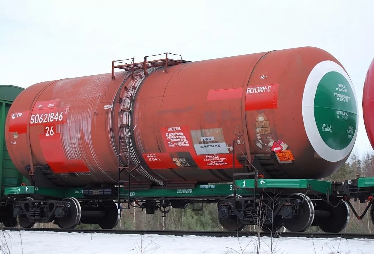 Россиядан Тошкентга жўнатилган 7 цистерна бензин ўғирлаб кетилди