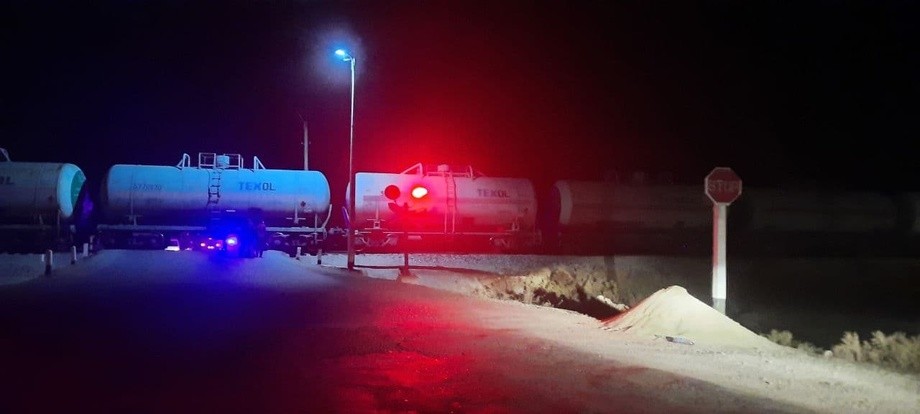 Поезд «Жентра»ни судраб кетди