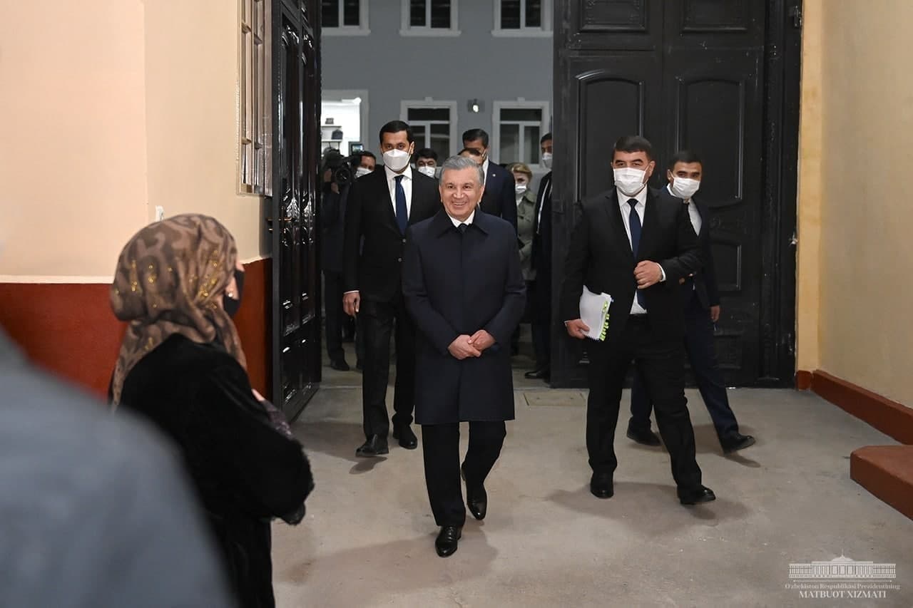 «Наманганликлар тартиб-интизомни яхши кўради» — Шавкат Мирзиёев