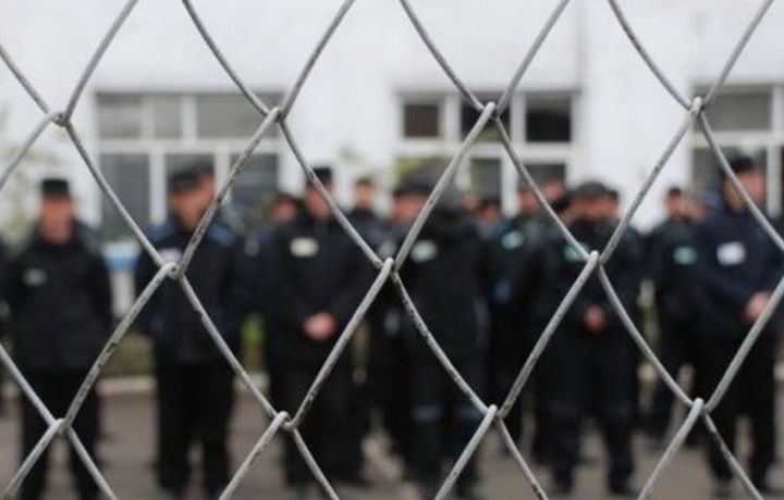 Президент жазо муддатини ўтаётган 92 кишини афв этди