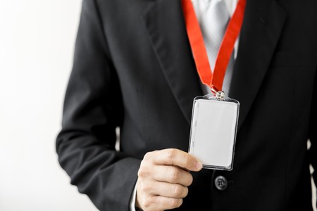 Ўзини АОКА вакиллари деб таништирган мухбирлар пора олиш жараёнида қўлга олинди