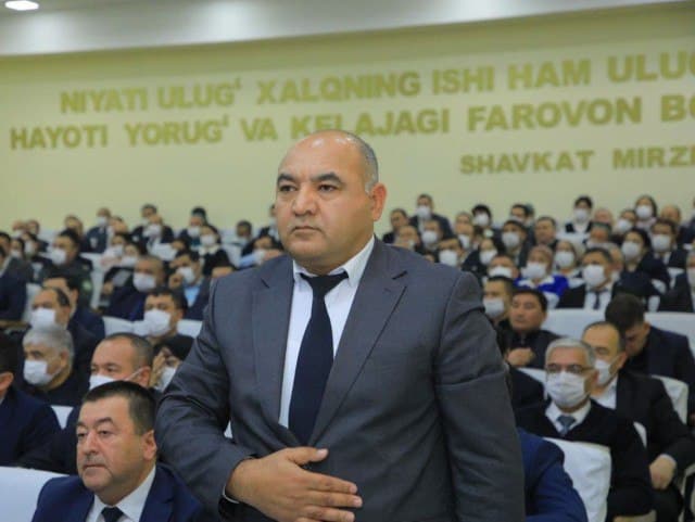 Наманган вилояти ҳокимининг “зами” Уйчи тумани ҳокими этиб тайинланди