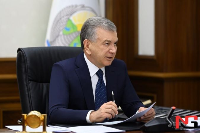 Президент ер участкалари бўйича янги фармонни имзолади