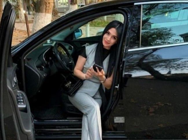 Видео: Ижтимоий тармоқ фойдаланувчилари йўл қоидасини бузган актрисани танқид қилди