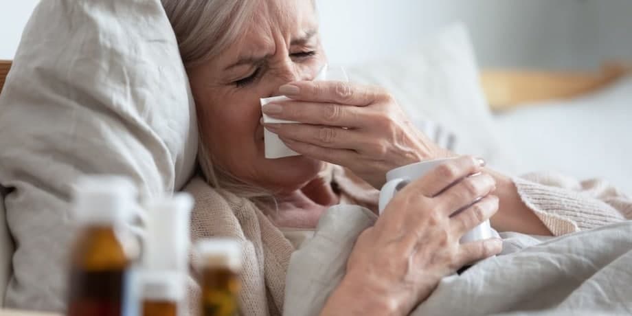 Буюк Британияда COVID-19га ўхшаш касаллик тарқалмоқда