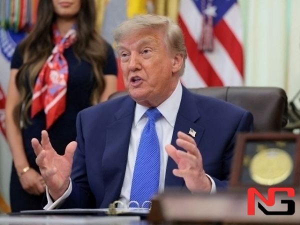 Трамп АҚШда фавқулодда ҳолат эълон қилди