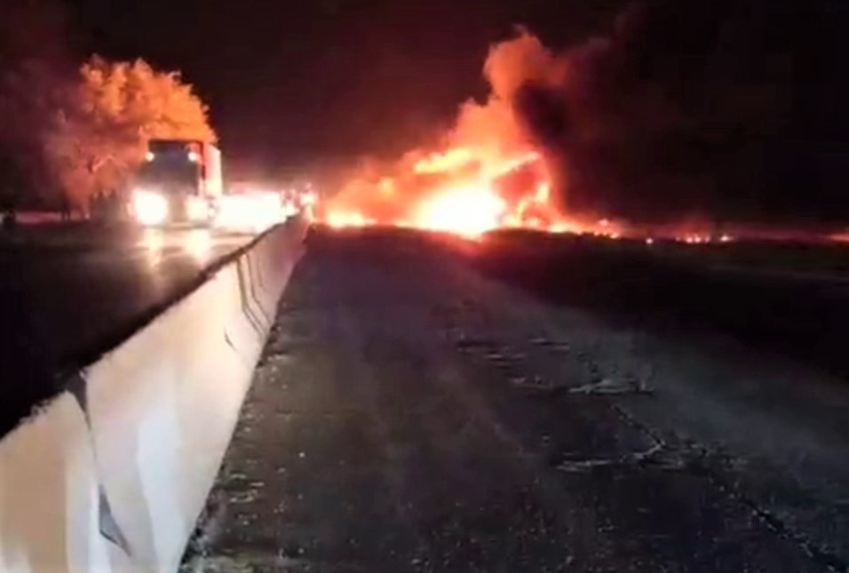 «Самарқанд йўлида Фура юк машинасида ёнғин чиқди» сарлавҳаси остида тарқалган хабар юзасидан ФВВнинг муносабати