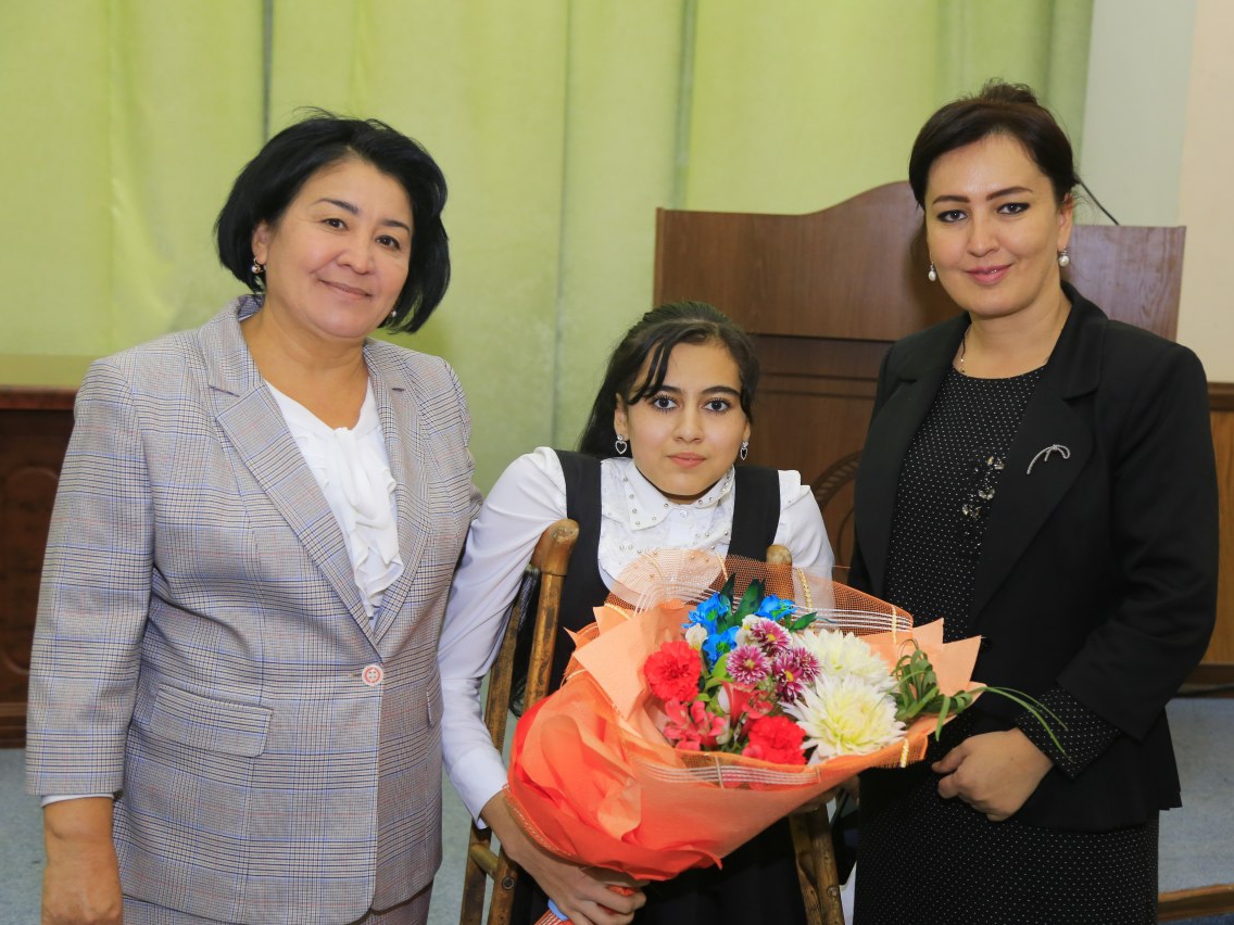 Имконияти чекланган Робия имтиёзли грант асосида НамДУ талабаси бўлди