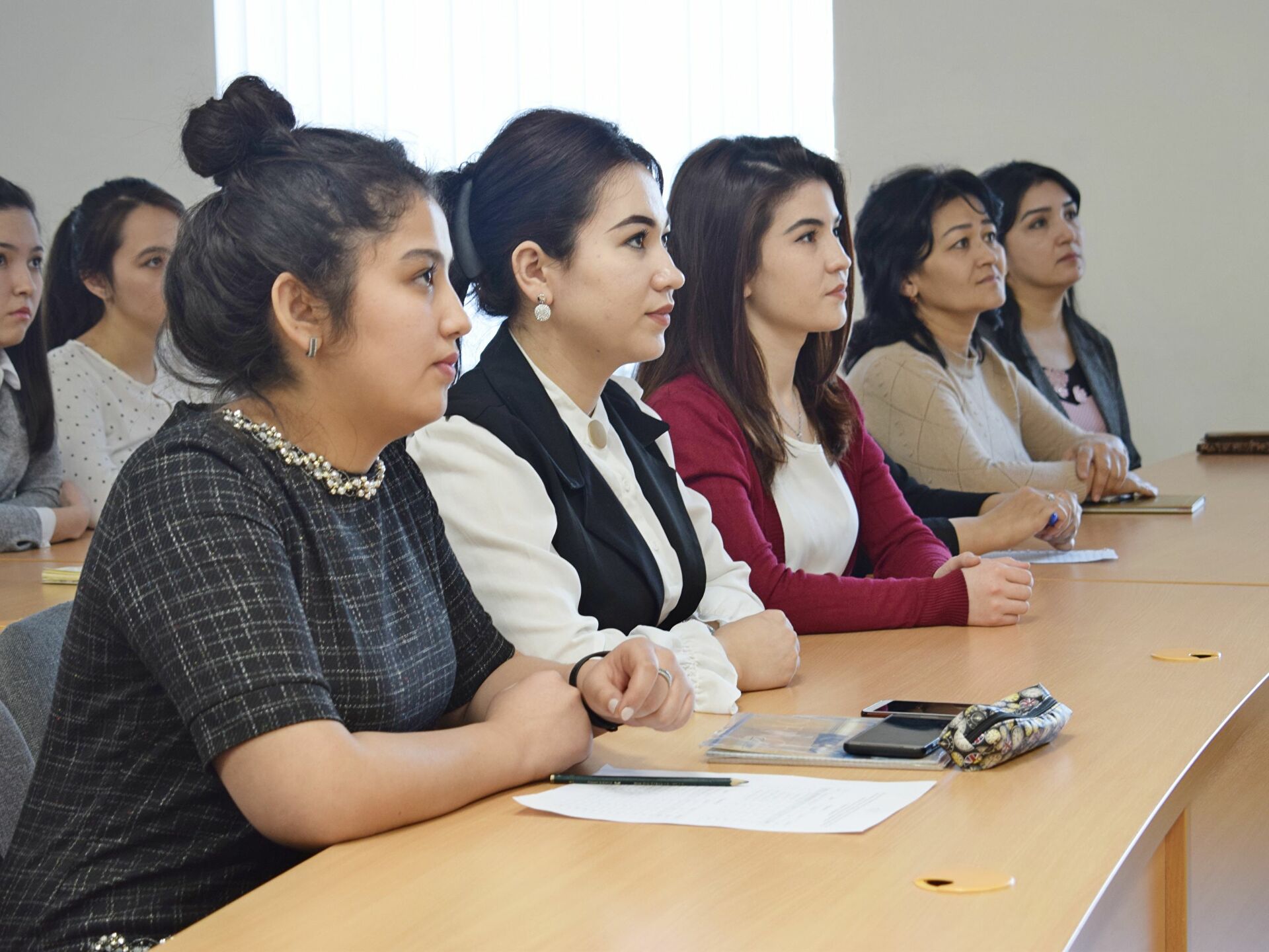 Хушхабар! Хотин-қизларга таълим кредитлари ажратилади