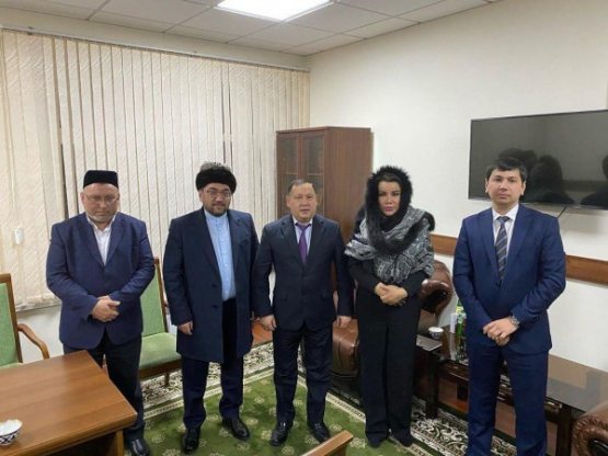 Дин ишлари бўйича қўмитада Юлдуз Усмонова билан учрашув бўлиб ўтди