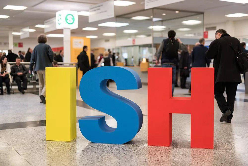 Диққат! Бугун барча ходимлар 1 соат вақтли кетишлари мумкин