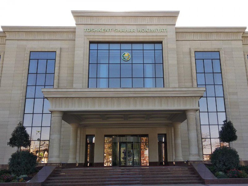 Шаҳар ҳокимлиги товон пули тўлашда икки хил стандартга йўл қўяётган кўринади