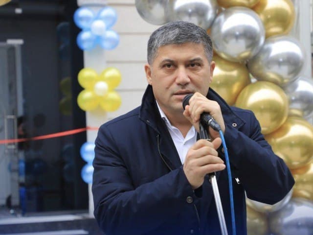 Андижон шаҳар ҳокими давлатга қарийб 2 млрд зарар етказганликда айбланмоқда