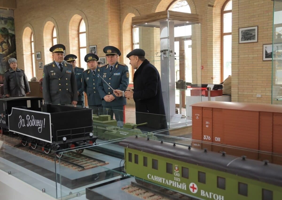 Ўзбекистон ва Қозоғистон мудофаа вазирлари махсус ҳужжатларга имзо чеккан