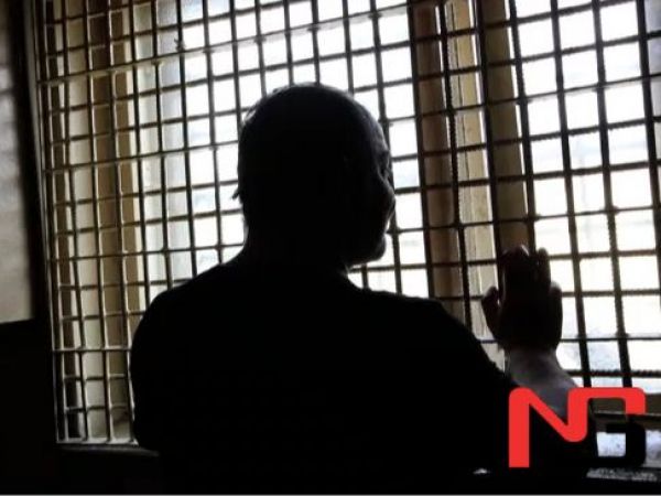 Педофиллар энди умрбод қамалади: Сенат кутилган қонунни маъқуллади