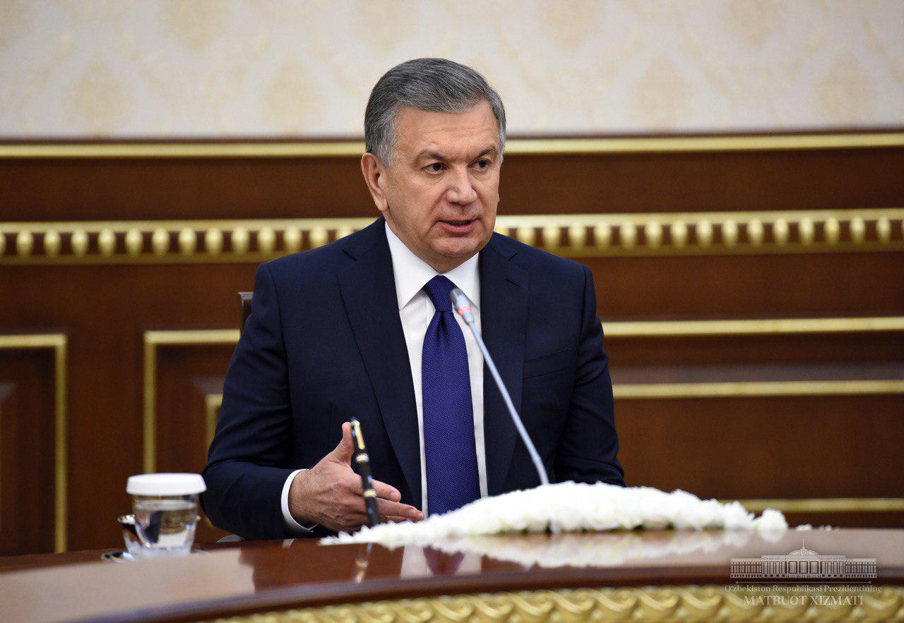 “Вазирларнинг Тошкентда ўтиришга нима ҳаққи бор?” — Шавкат Мирзиёев
