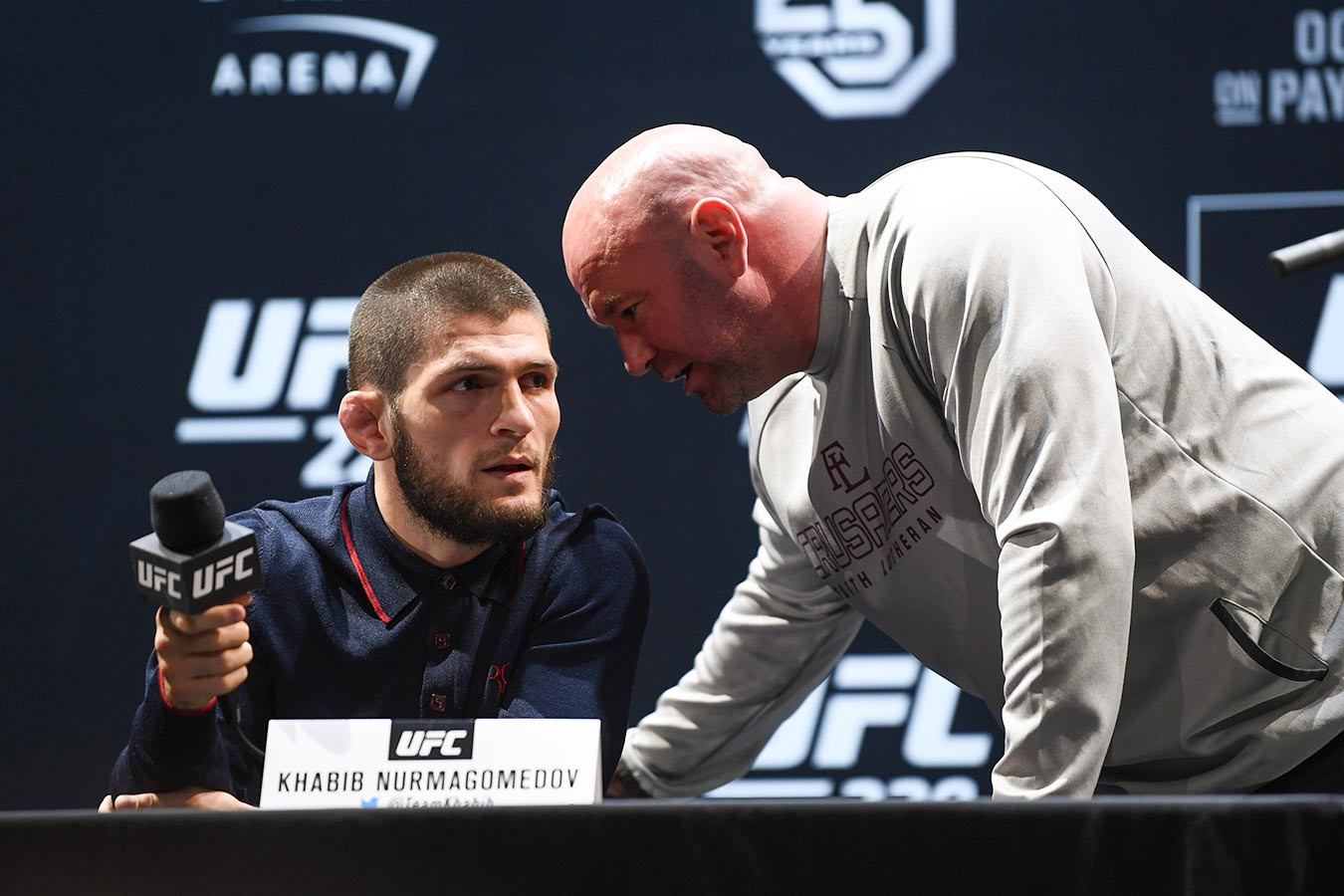 Ҳабиб ва Жастин ўртасидаги жанг олдиндан келишилганми?