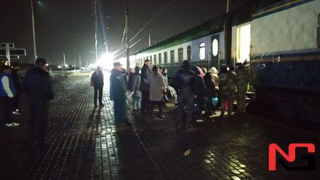 “Қамчиқ” довони ёпилди. Фуқароларни эвакуация қилиш учун махсус поезд рейслари йўлга қўйилди