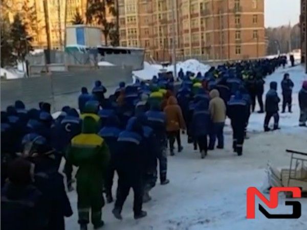 Москвада ўзбекистонлик ва тожикистонлик мигрантлар митинг ўтказди