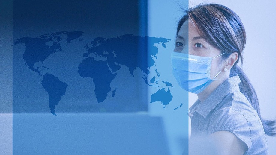 Ухань шифохонаси COVID-19га чалинган сўнгги беморга жавоб берди (видео)