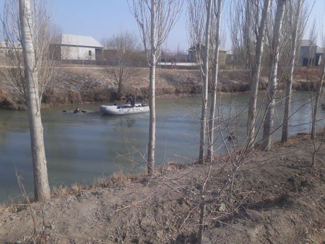 Фарғонада она ва унинг икки қизи каналда чўкиб кетди