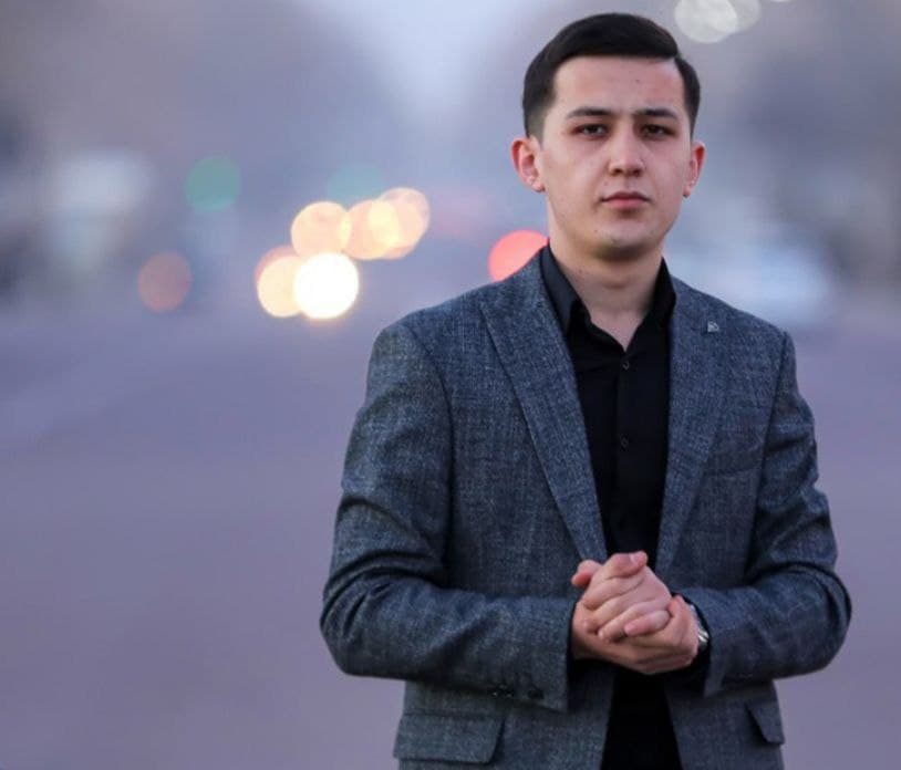 «15 ёшимда аравакашлик қилардим» — оғир вазиятни «айти» кўмагида ўзгартира олган йигит ҳикояси