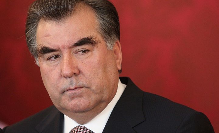 Коронавирус юқтириб олган Тожикистон Президенти Эмомали Раҳмон Германияга учиб кетди