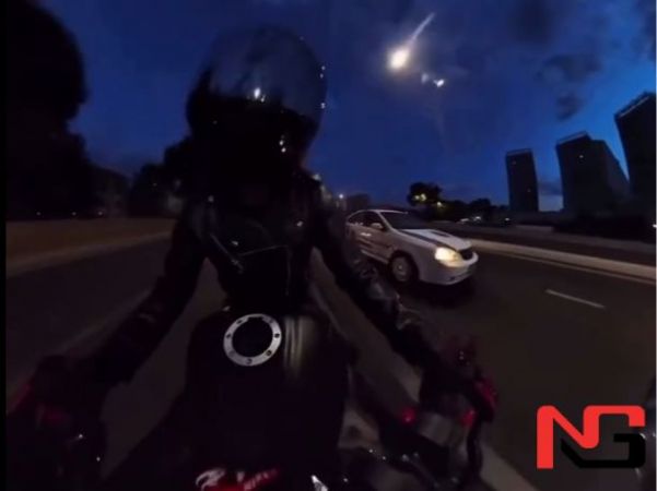 Тошкентда ЙПХ ходими мотоциклчи қиз билан пойга ўйнади