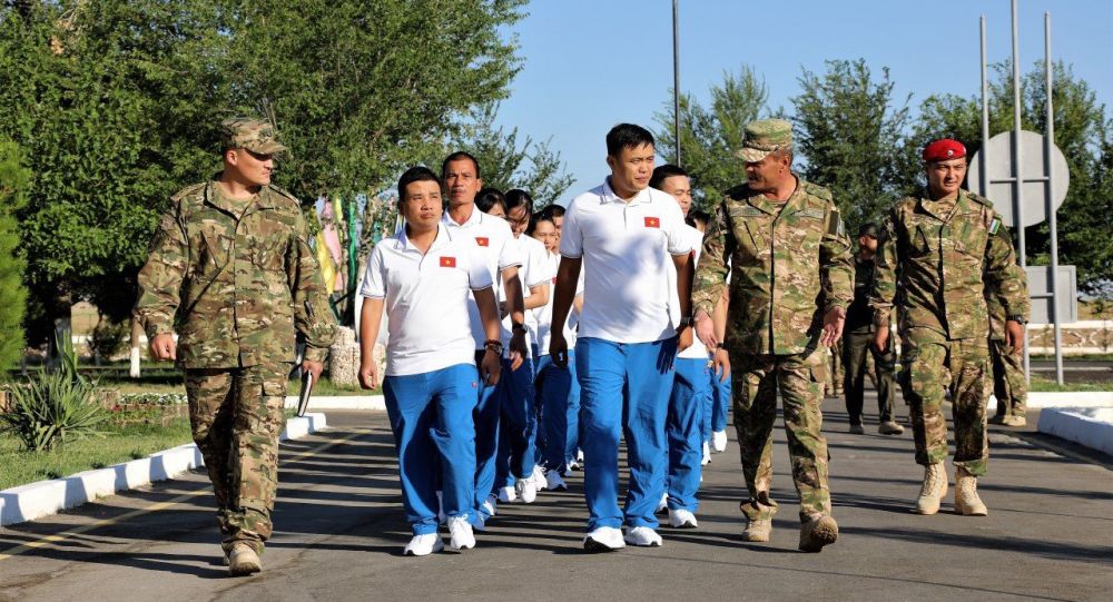 Вьетнам ҳарбий делегацияси Ўзбекистонга келди