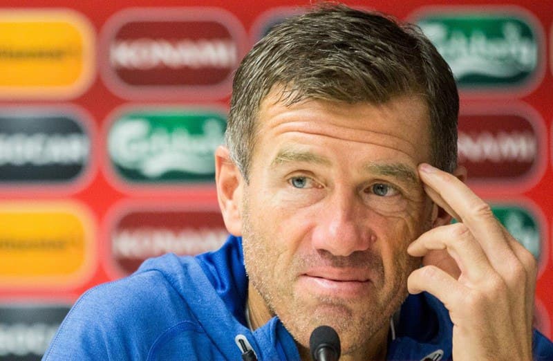 Энг камида миллиард: Ўзбекистон терма жамоасининг янги бош мураббийи тахминан қанча маош олади?