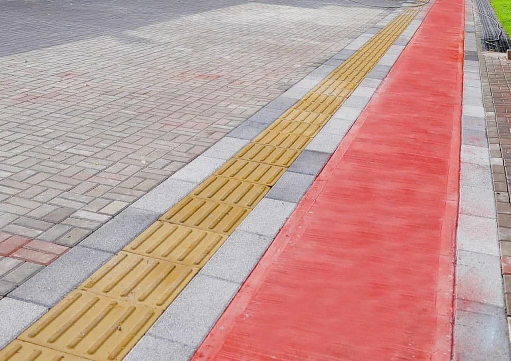 Боши берк йўлакчалар. Тошкенликларга номигагина қурилган велосипед йўлакчалари керакми?