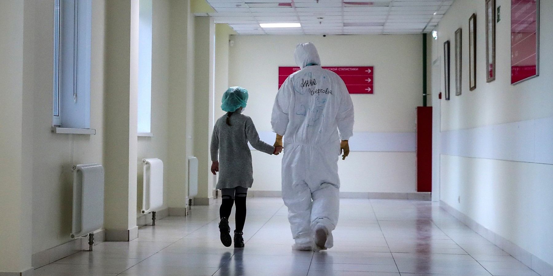 Ўзбекистонда коронавирусга чалинган болалар сони ортаётгани маълум қилинди