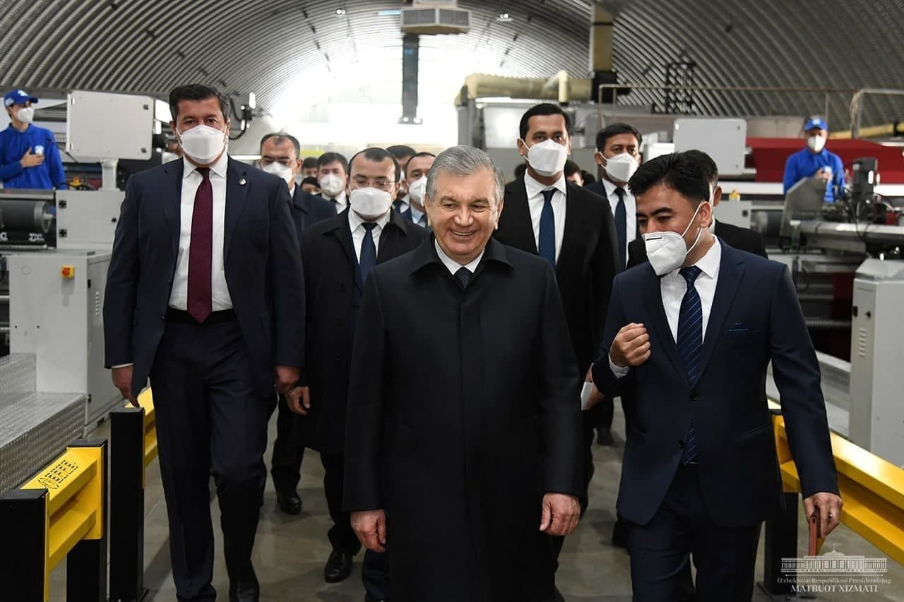 Президент умумий қиймати 12 миллион доллар бўлган «Chust textile» корхонаси билан танишди