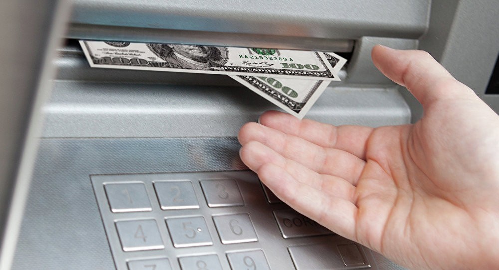 Банкоматлар 1 октябрдан нақд хорижий валюта беришни тўхтатади – Марказий банк