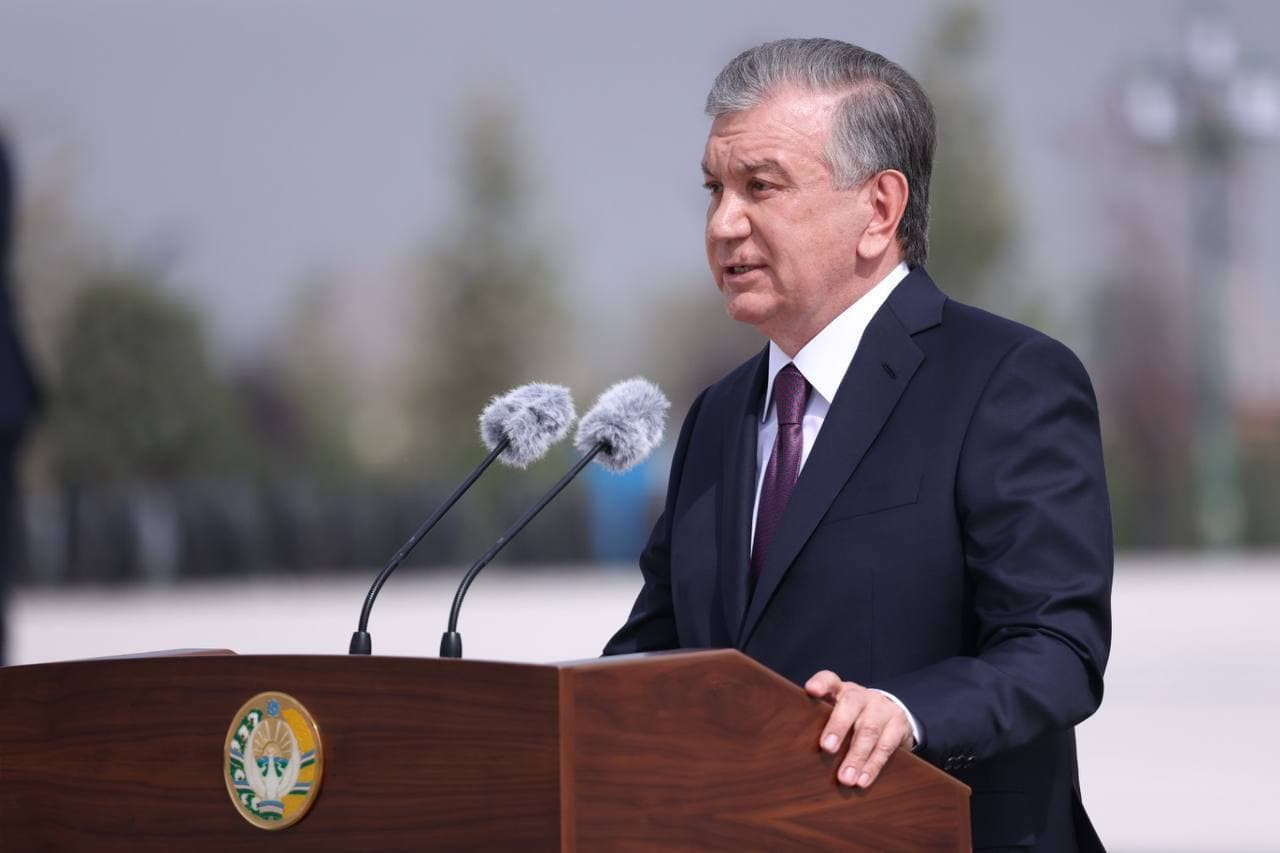 «Ислом Каримов раҳбарлигида мустақилликка эришиш йўлини акс эттириш эътибор марказига қўйилди» — Президент