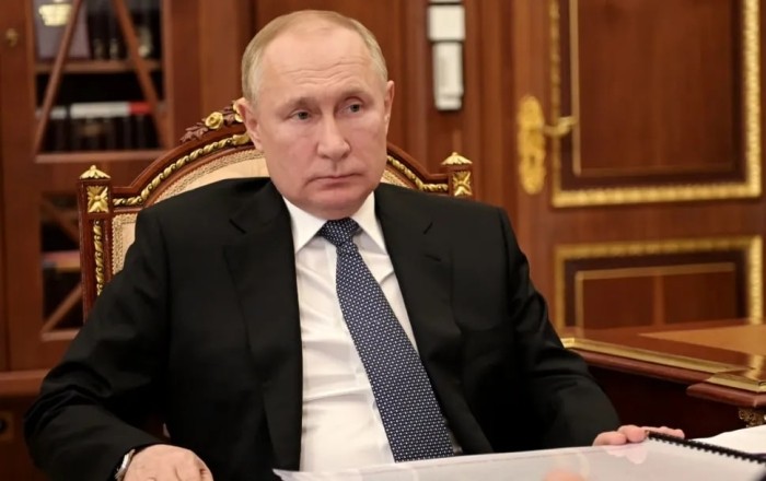 Путин агар рублда тўлашдан бош тортса, Европага газ етказиб беришни тўхтатиш билан таҳдид қилди