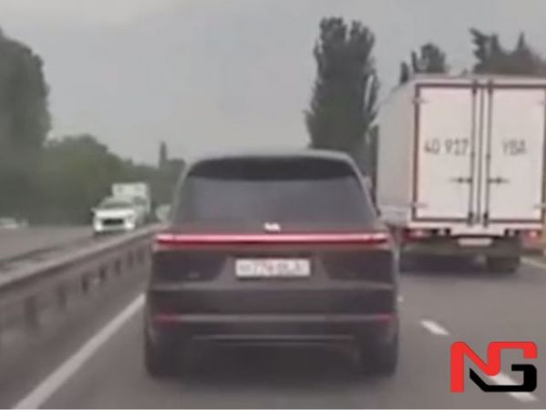 Тошкентда ҳайдовчи тез ёрдамга йўл бермади. Фаоллар унга қўлланган жазодан норози