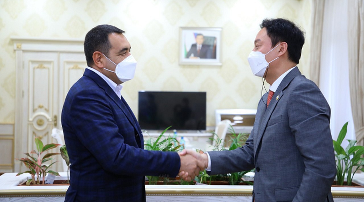 Наманганда “Hyundai” заводи қурилиши қачон бошланиши маълум бўлди