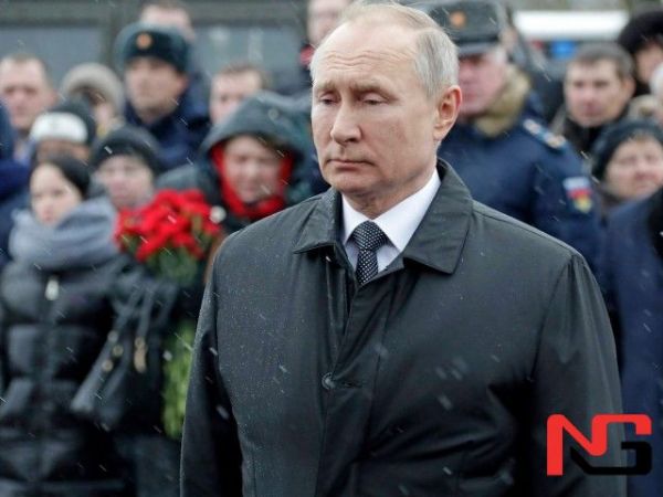 Путин нимани кутмоқда?