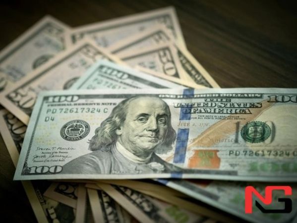 $10 минггача валютани Ўзбекистондан декларациясиз олиб чиқиш мумкин бўлади
